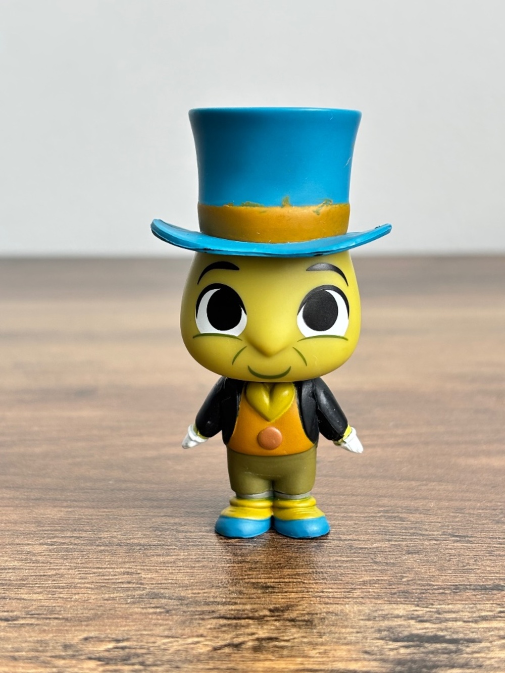 Funko Jiminy Cricket Pinocchio Disney Treasures Mystery Mini Figure Topper Toy